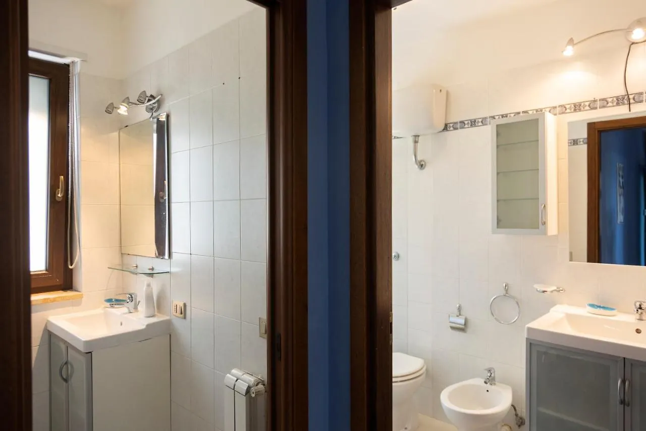 Appartamento Casa Via Materdomini Brindisi 0*,
